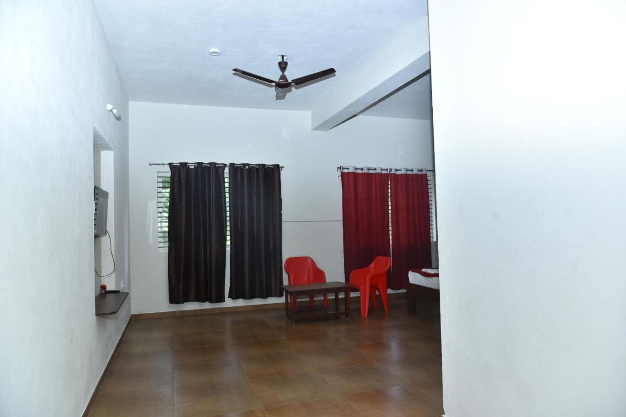 3Season Resort Hampi Szoba fotó